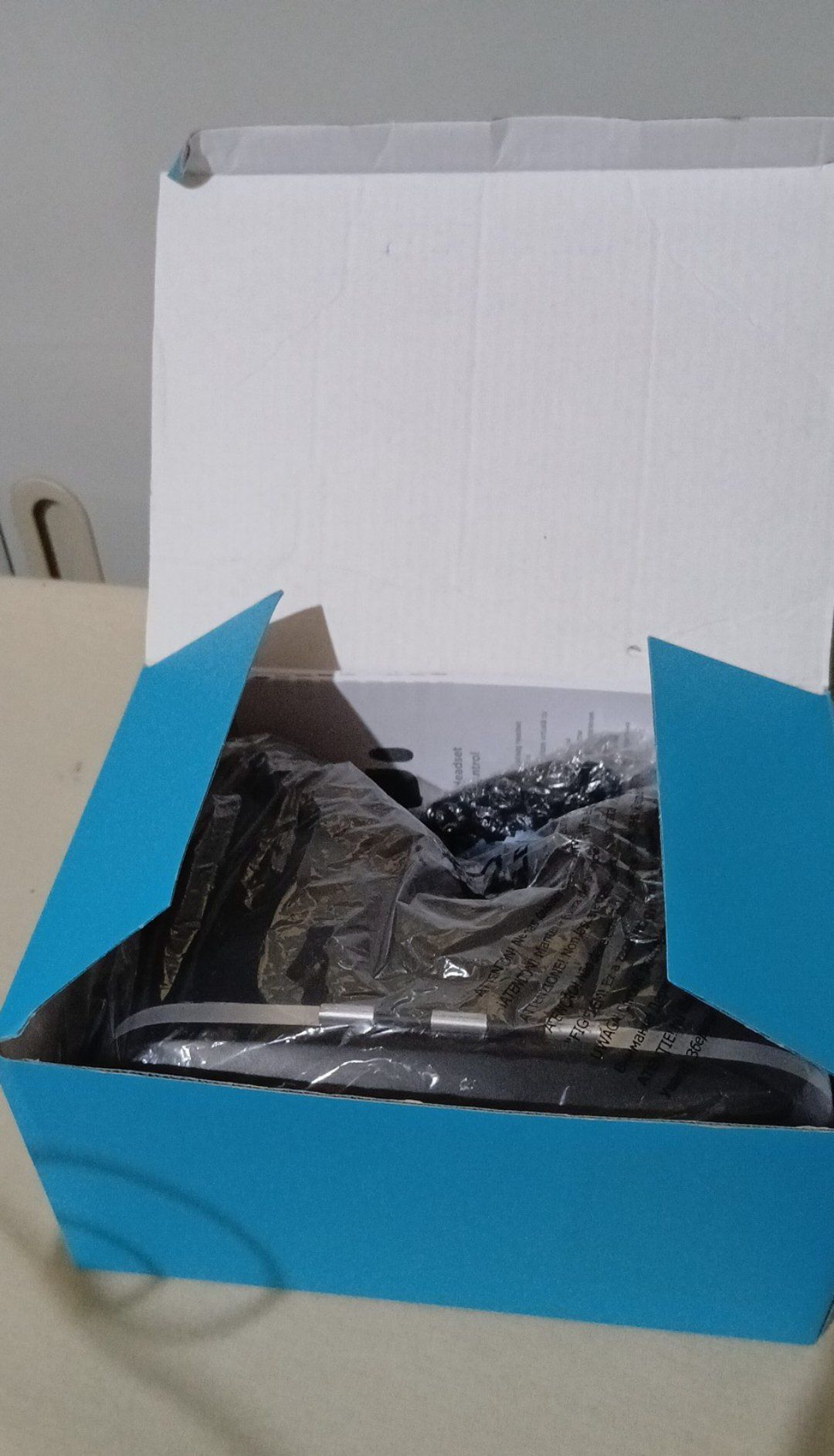 Óculos de realidade virtual , da QILIVE, com controlo Remoto