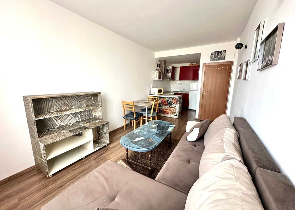 В продаже  2 х квартира в Солнечном Берегу