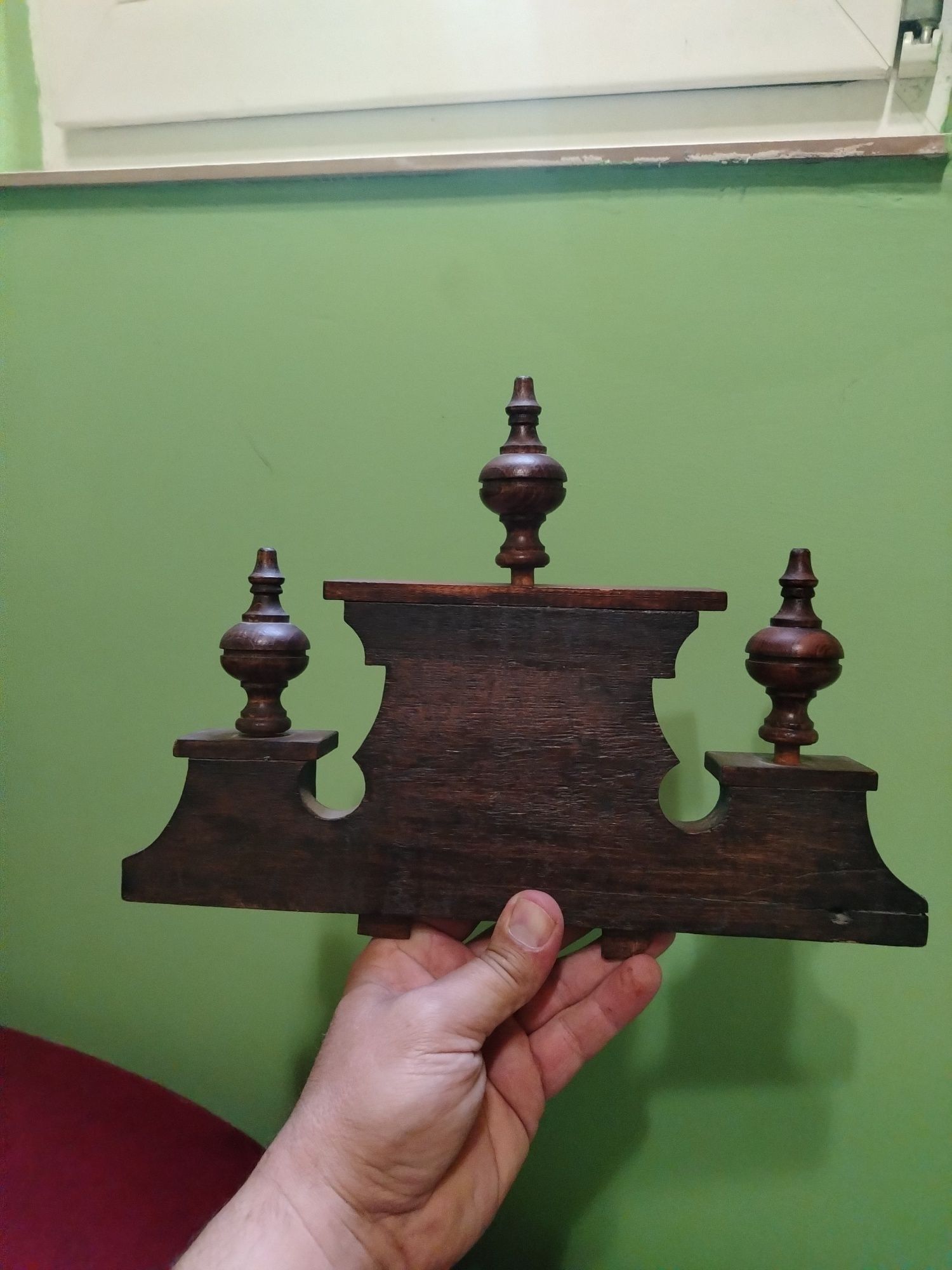 Stara górka do zegara szerokość 32,5cm