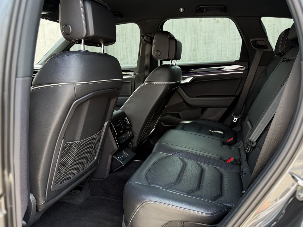 Оренда авто Volkswagen Touareg, Прокат авто, Аренда авто