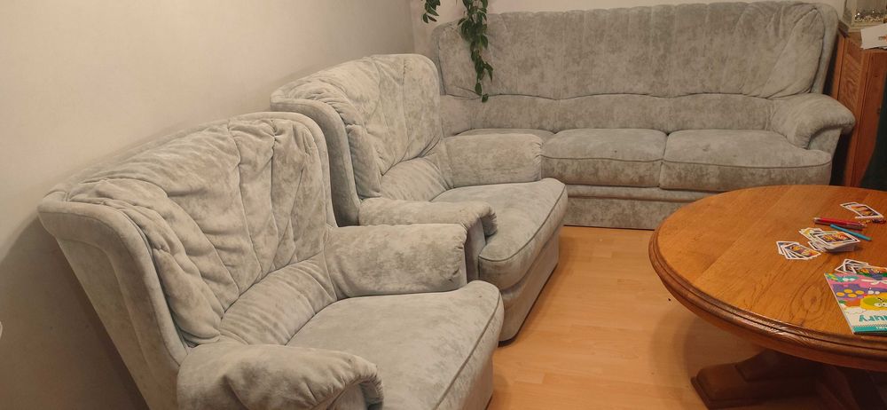 Komplet mebli kanapa i dwa fotele stylowe