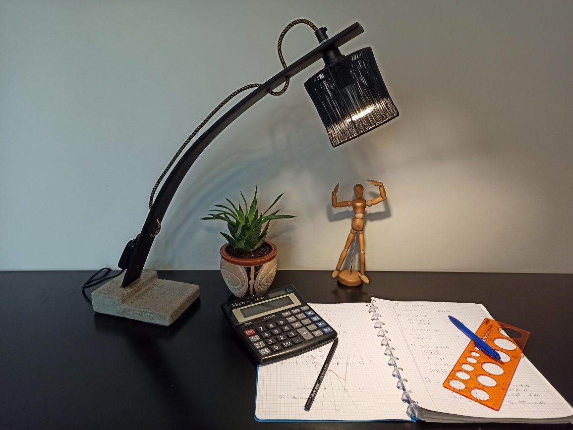 Lampa biurkowa nocna dekoracyjna loft beton drewno metal