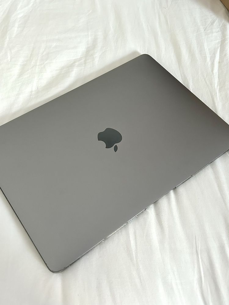 Macbook Air 13" | 2020 | M1 | 256Gb