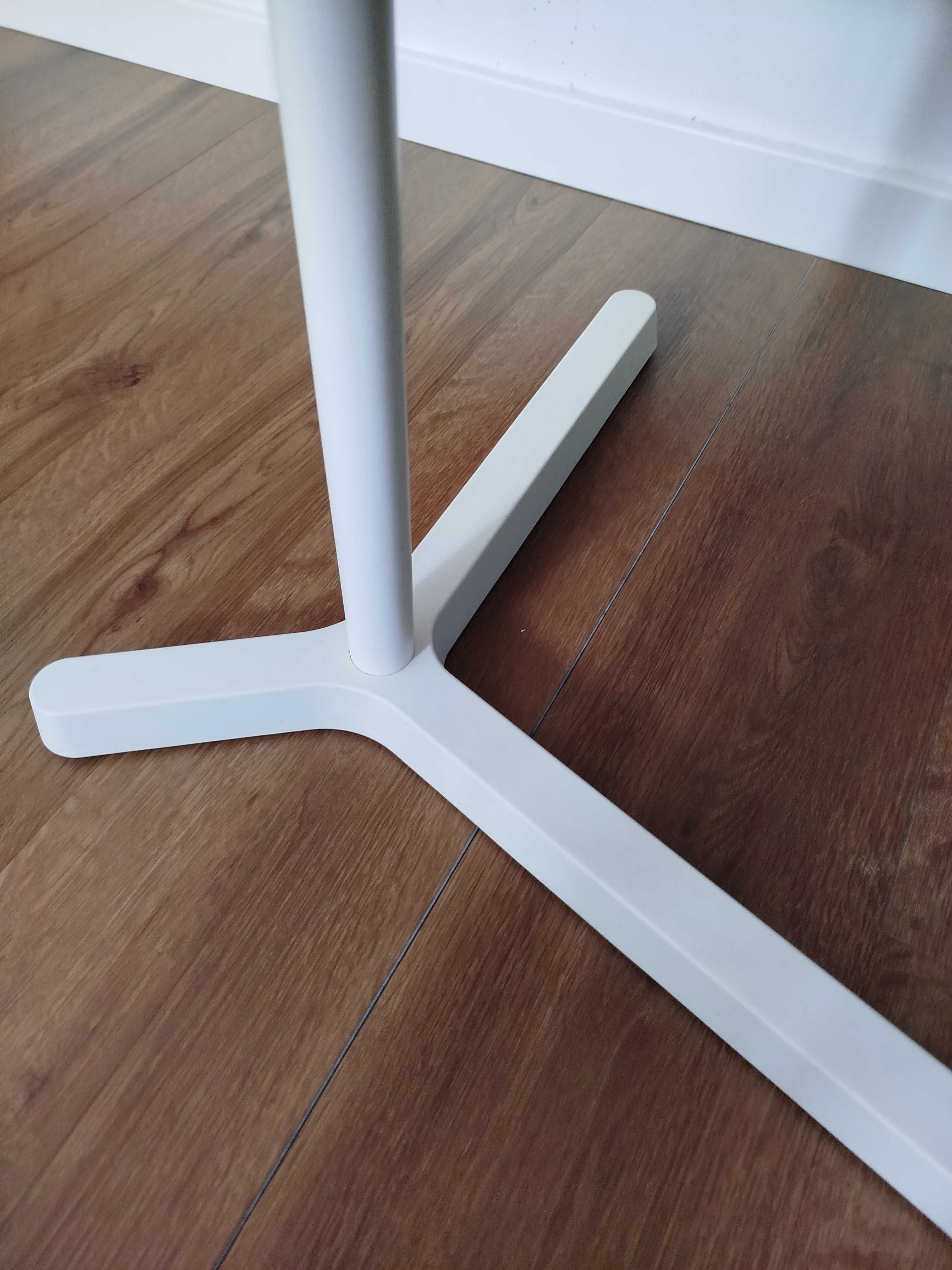 Mesa de apoio IKEA
