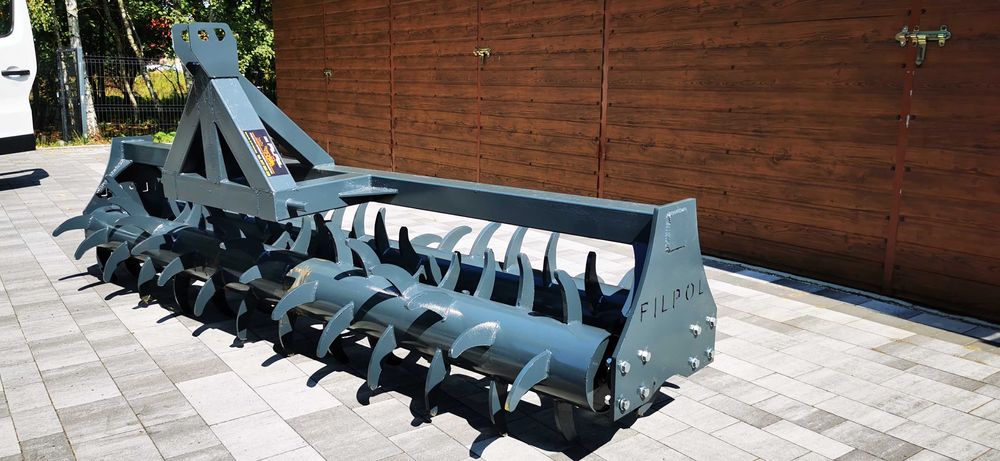 Wał mulczujący kolczast podwójny do grubera agregatu głębosza