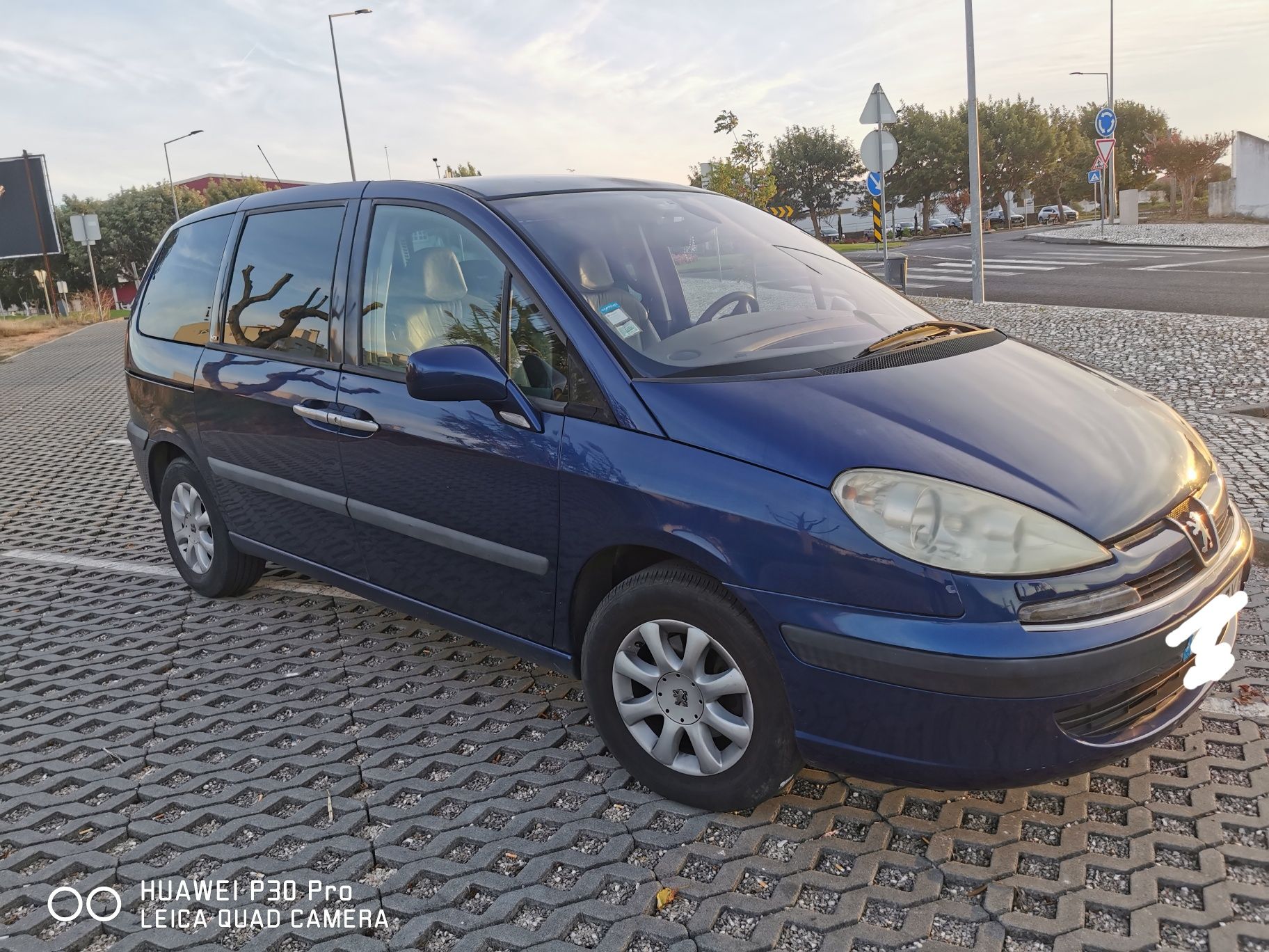 PEUGEOT 807 Hdi Navteq 7 lugares