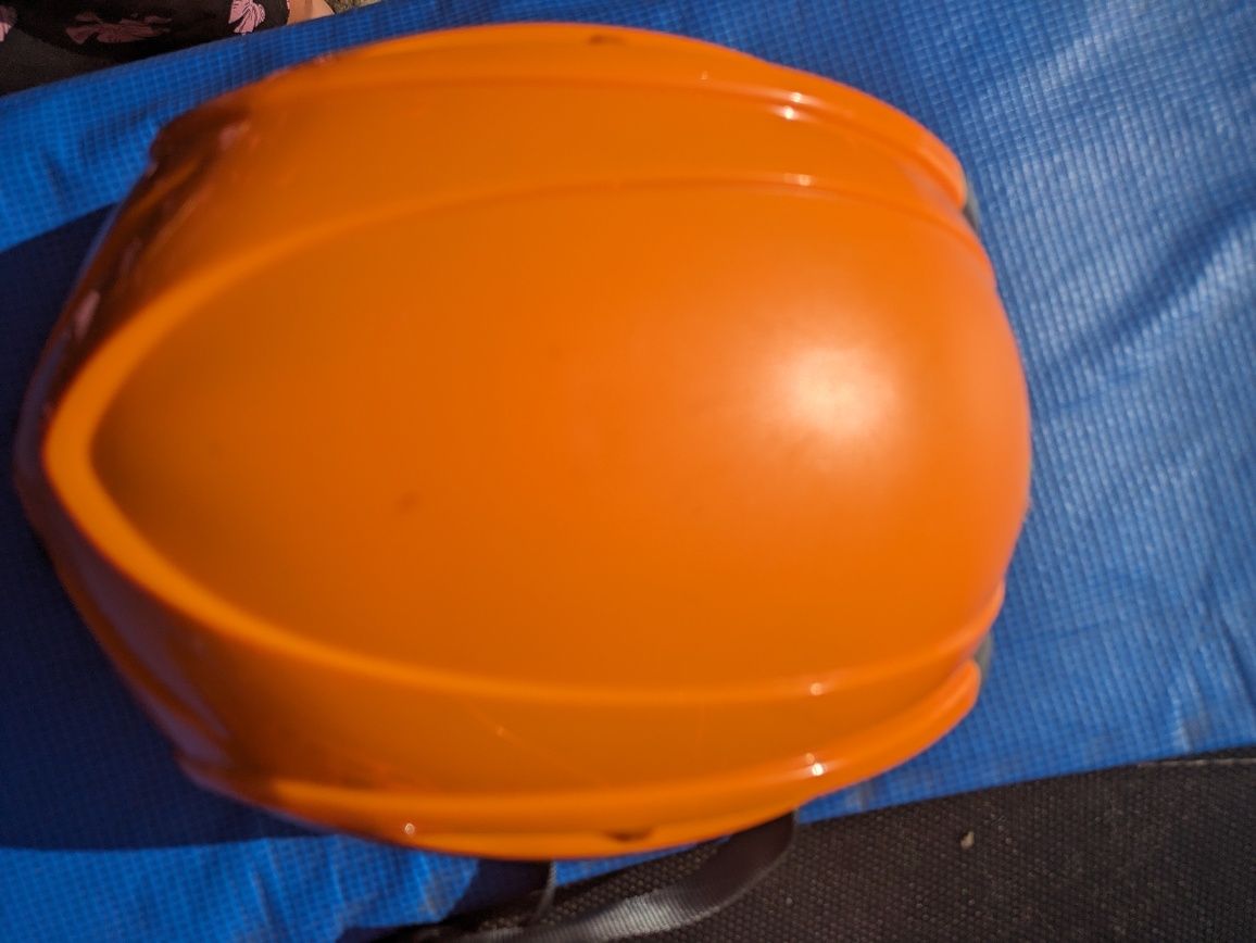 Kask wspinaczkowy, jak nowy