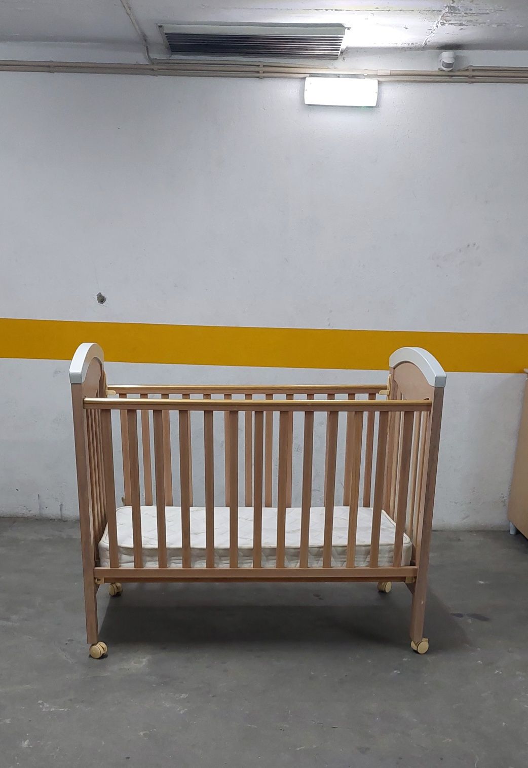 Conjunto Berço e cómoda da Trama