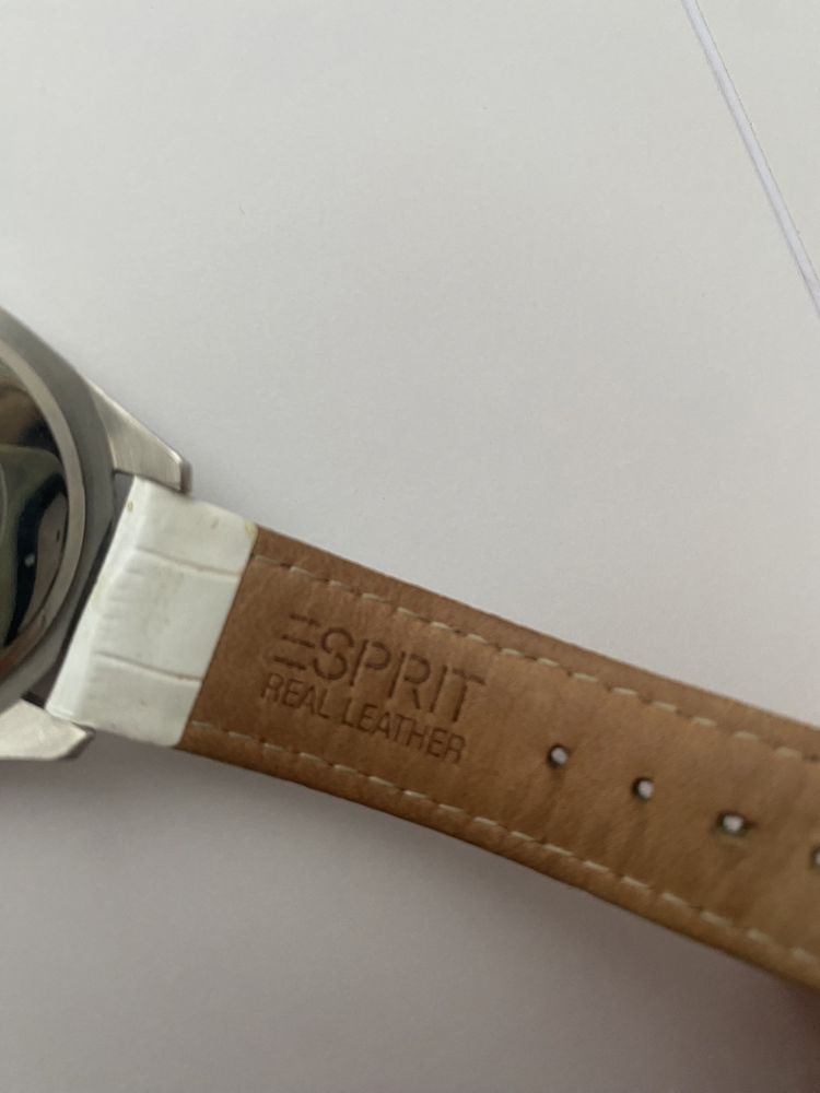 Годинник жіночий Esprit