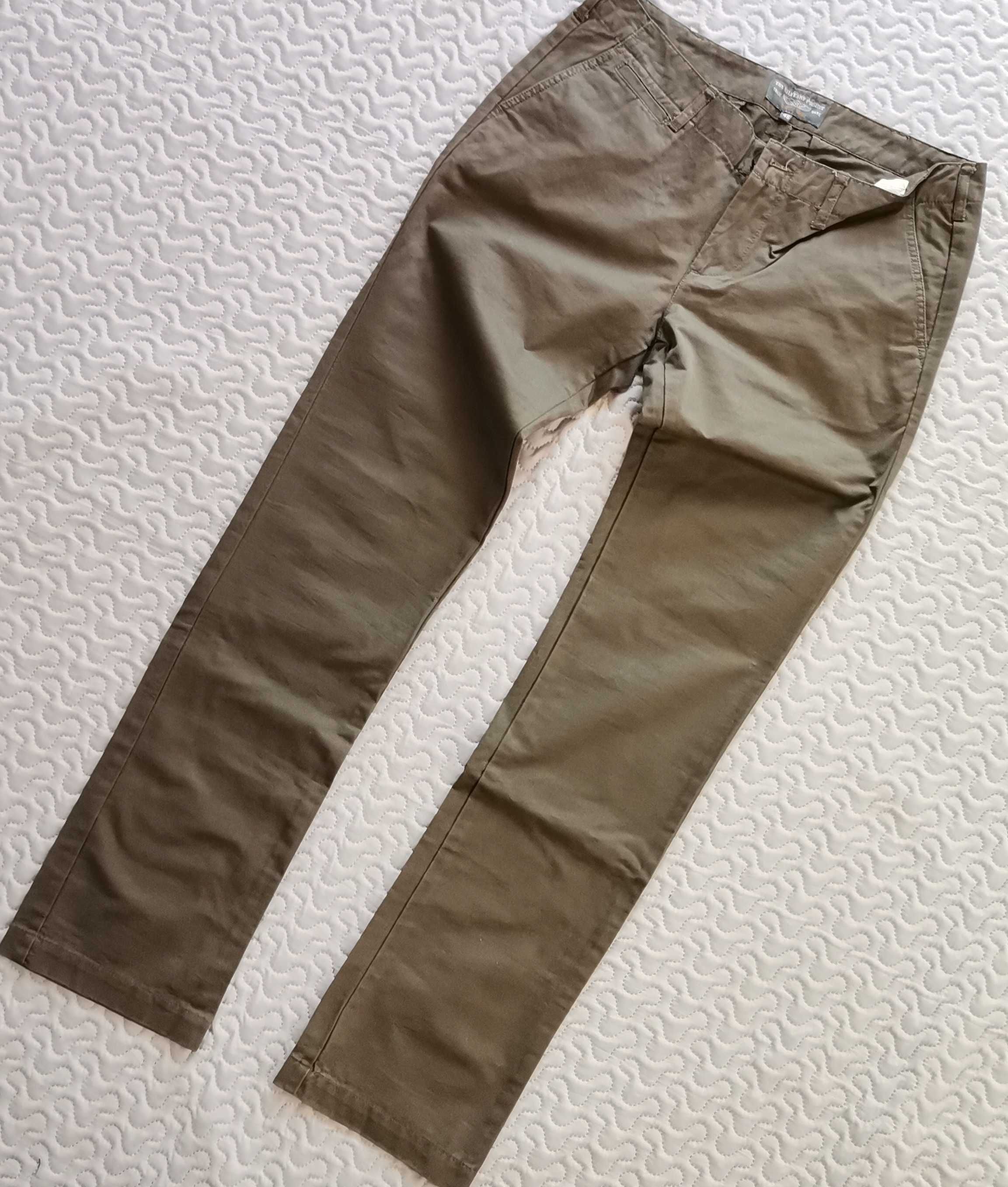 Fajne spodnie TRN 46 Military Terranova Chinosy
