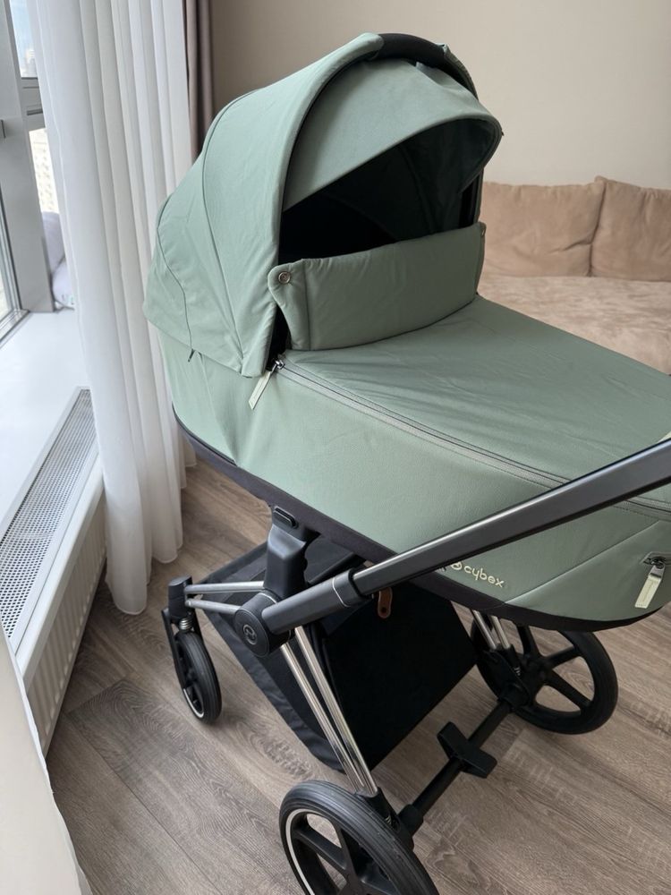 Коляска Cybex Priam 4.0 Lux 2 в 1 (Leaf Green шасси Chrome Black)