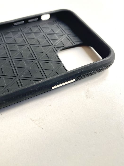 Czarne etui iPhone 11 Pro Max