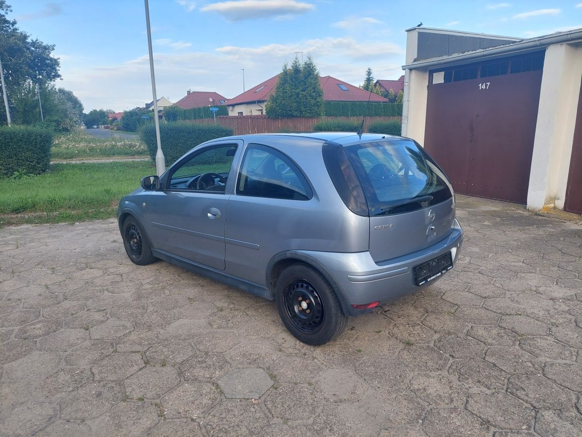 Opel corsa 1.2 07r klima