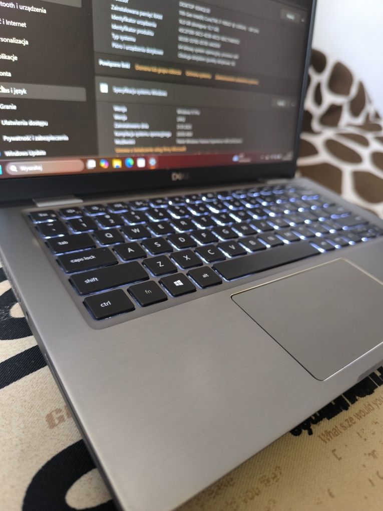 Laptop DELL Latitude 7320, i7 11- gen, 16 GB DDR4, 256GB SSD