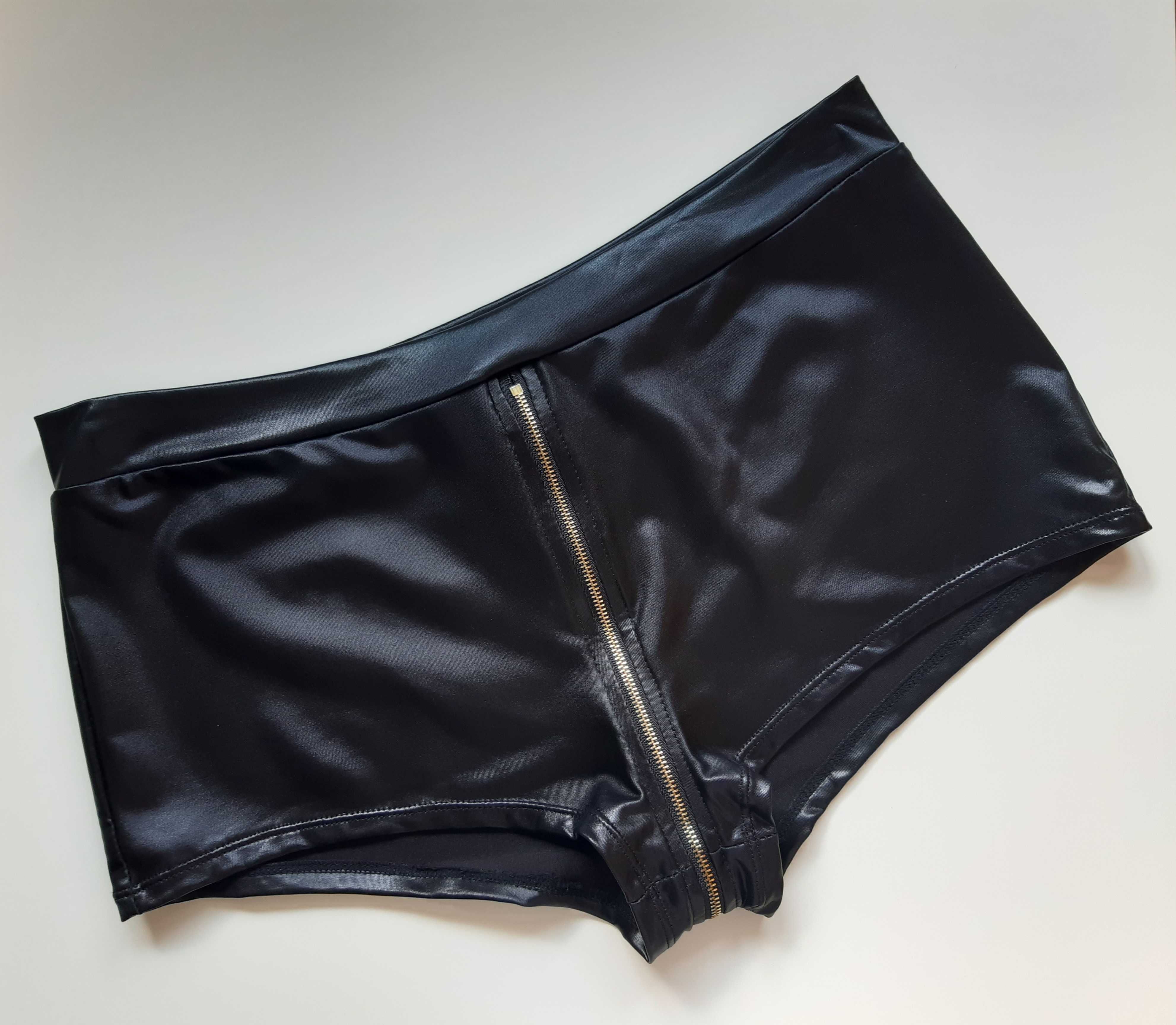 Эротические трусы шорты на молнии, с доступом, под латекс ann summers