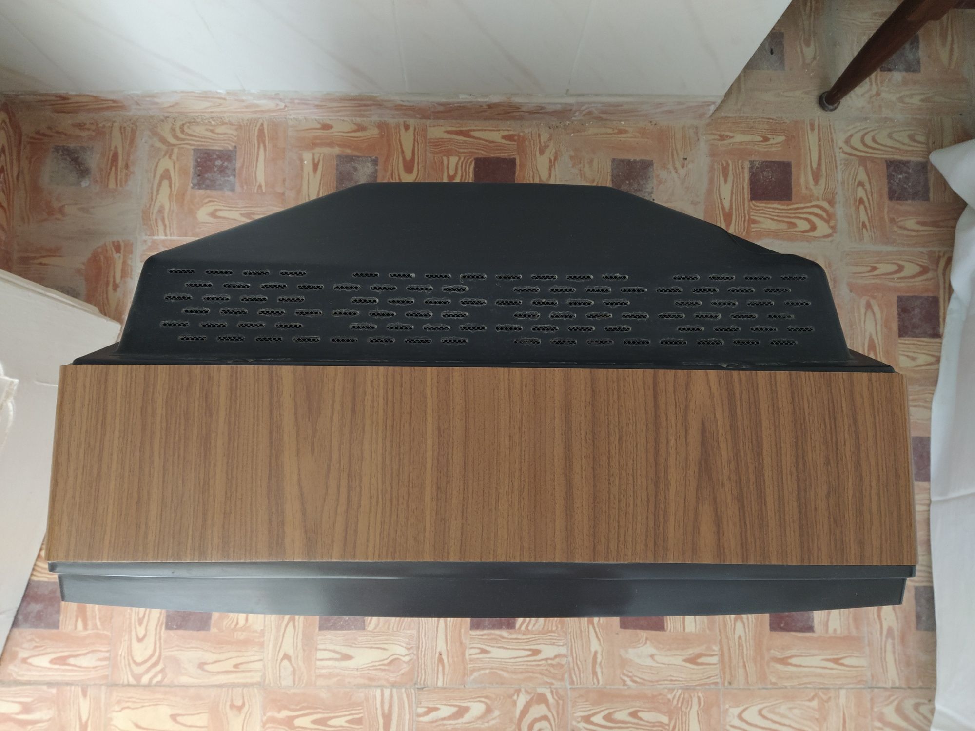 Televisão Grundig antiga