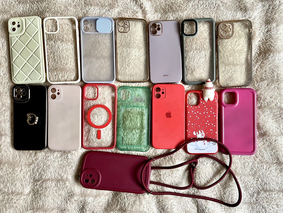 Чохли на Айфон 11