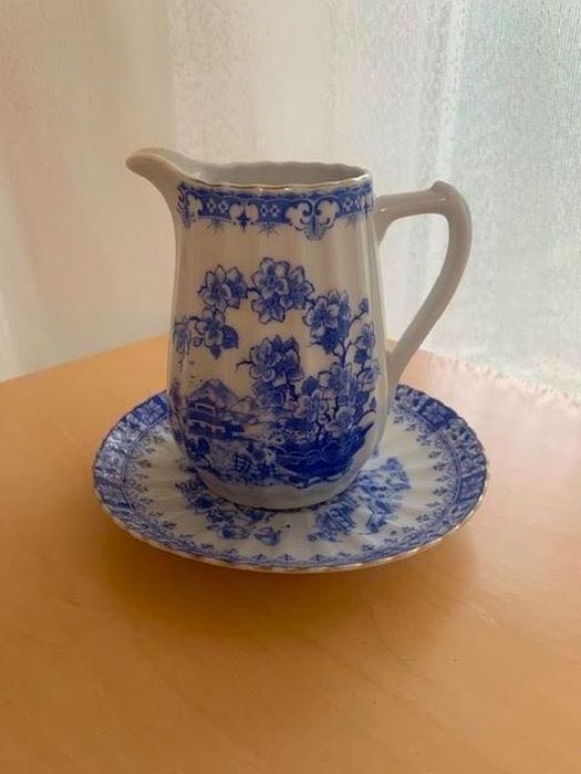 молочник  з блюдцем  порцелян Seltmann Weiden,Bavaria