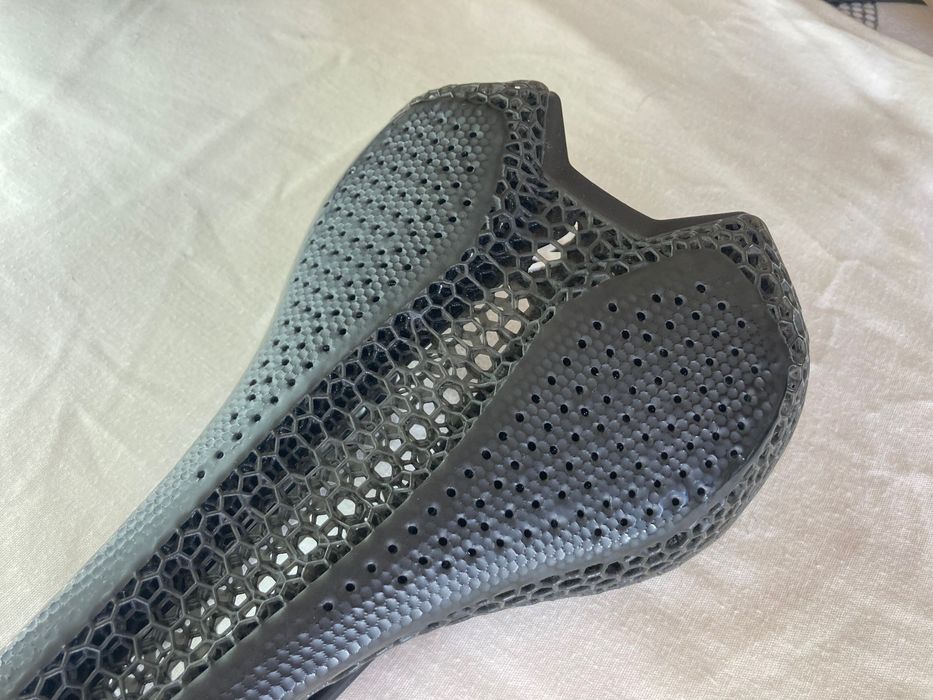 Siodełko specialized  Romin evo pro mirror 143