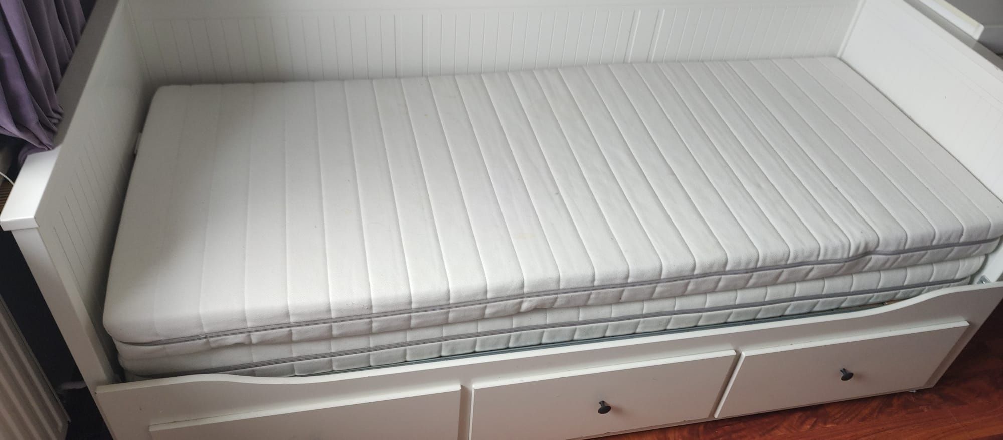 REZERWACJA - Łóżko Hermes Ikea + dwa materace