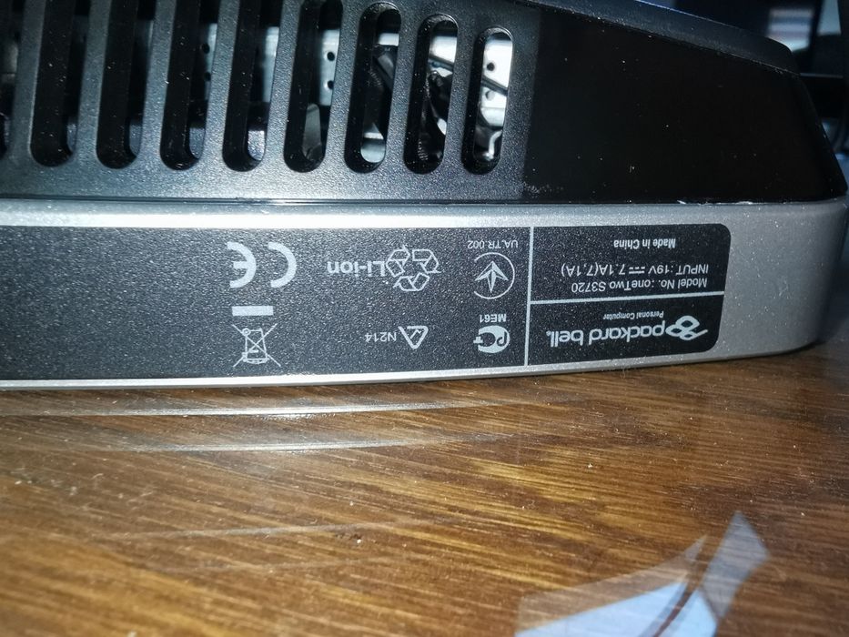 Sprzedam komputer Packard Bell one two + myszka gratis cena ostateczna