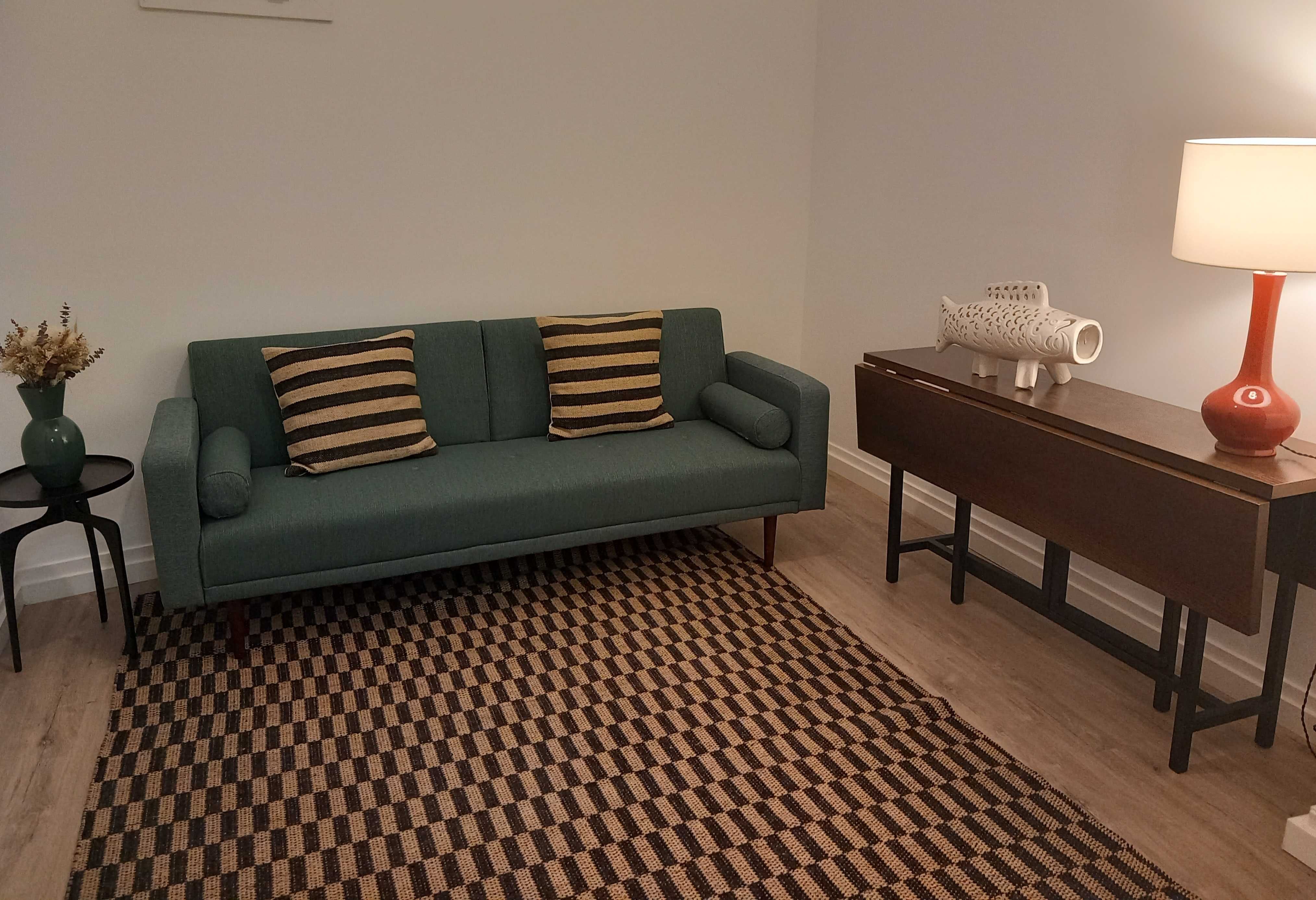Sofa 3 lugares com cama