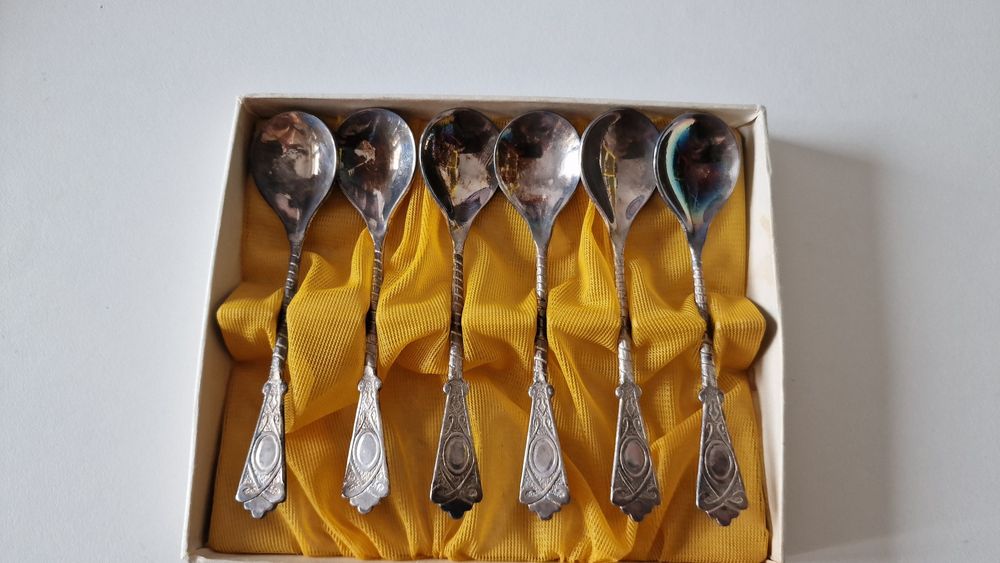 Posrebrzane łyżeczki 6 szt