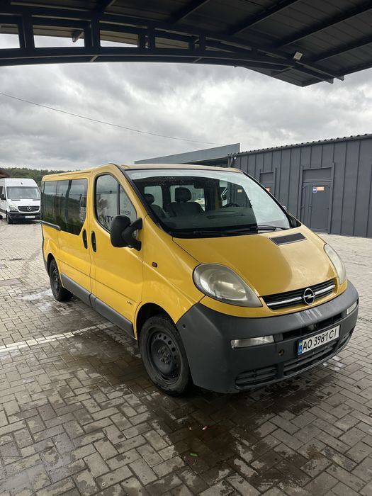 Продам opel vivaro 1.9 2004рік