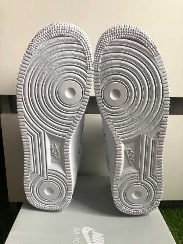 Buty męskie trampki Nike Air Force 1 Biały r.46