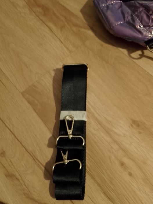 Nowa pikowana torebka na ramię w kolorze holo z Fashion Bags