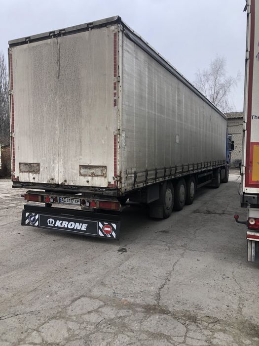 Полупричіп krone