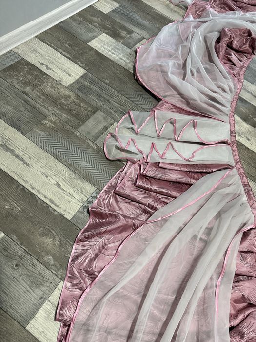 Продам арки на вікно по 4 м