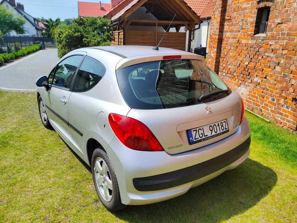 Peugeot 207 | 1.4 95 KM | 2007