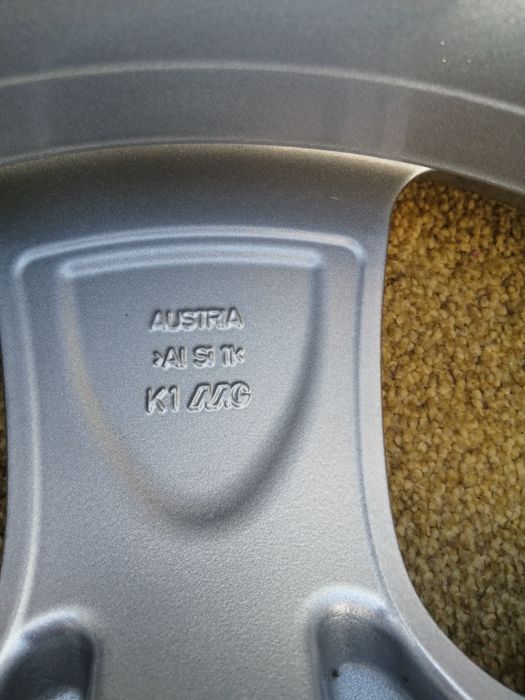 Продам оригінальні диски бмв р 17