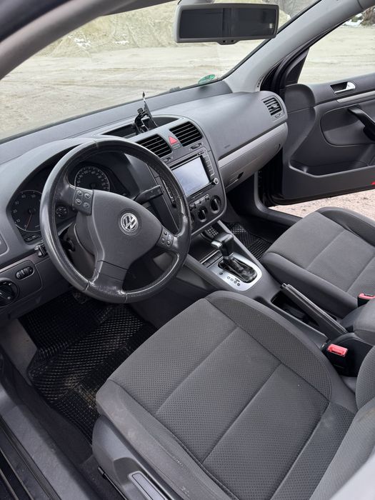 Volkswagen Golf 5 • 2004 рік • АКПП