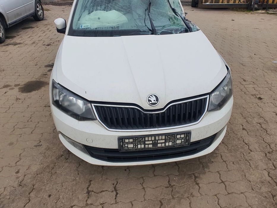 skoda fabia III LF9E maska zderzak lampa grill błotnik drzwi zbiornik paliwa szyba lusterko