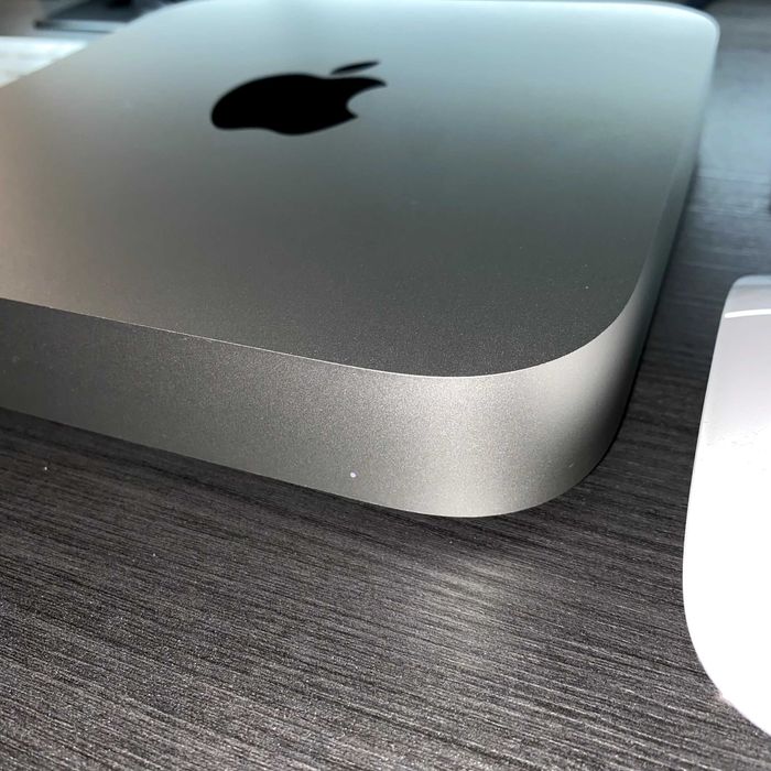 Продається Mac mini M2 (8GB / 256GB) — у чудовому стані!
