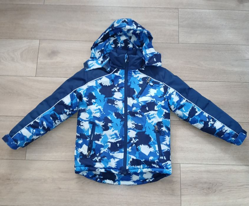 Kurtka rozm 122/128 zimowa dla chłopca
