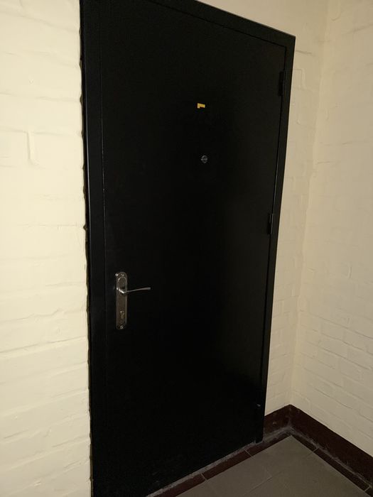 Продам залізні двері самовивіз