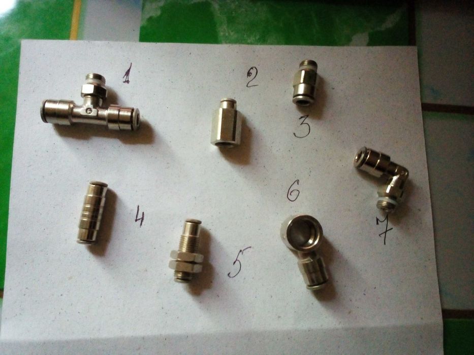 Швидкорозʼємні фітинги CAMOZZI серія 6000 НОВІ