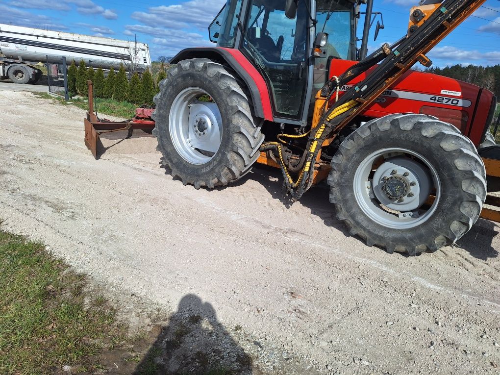 Usługi równiarką drogową równanie terenu