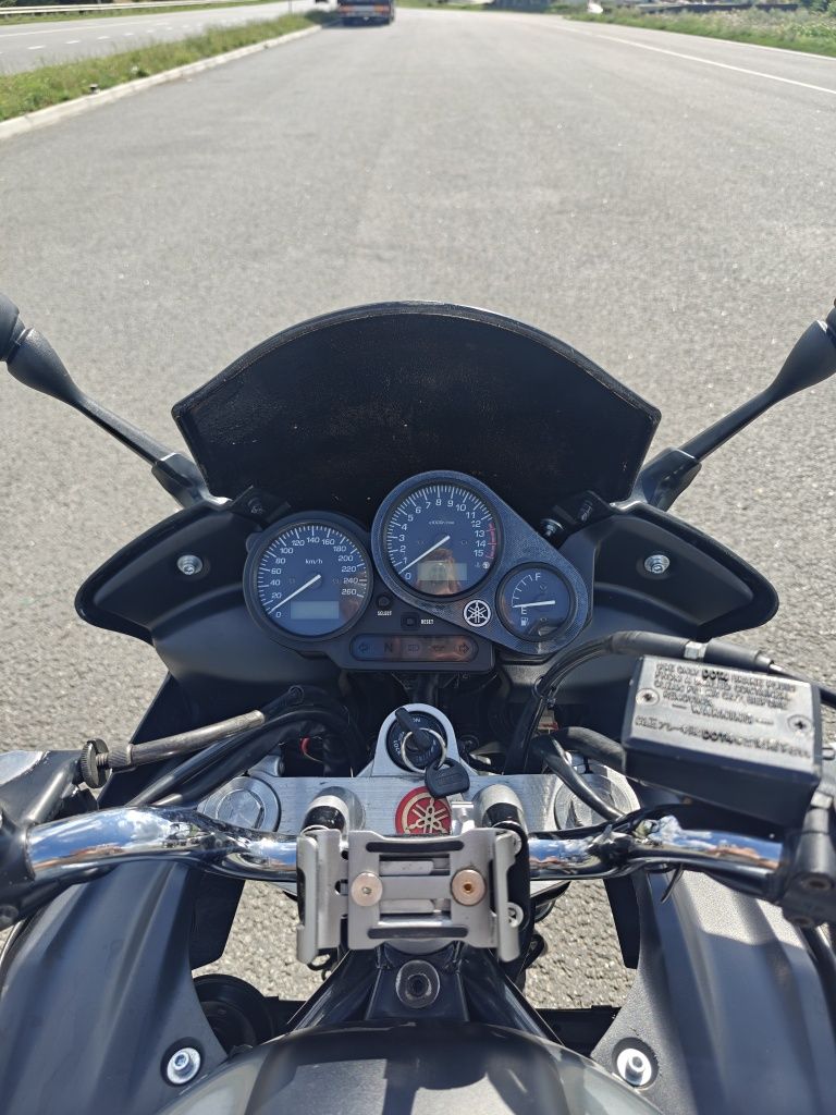 Yamaha Fazer FZS 600
