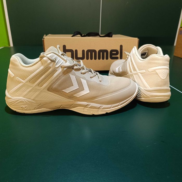 Buty halowe, Hummel
