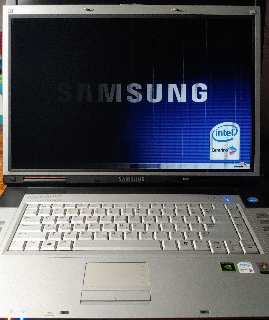 Samsung M55. Ноутбук, экран 17 дюймов (NP-M55T000)