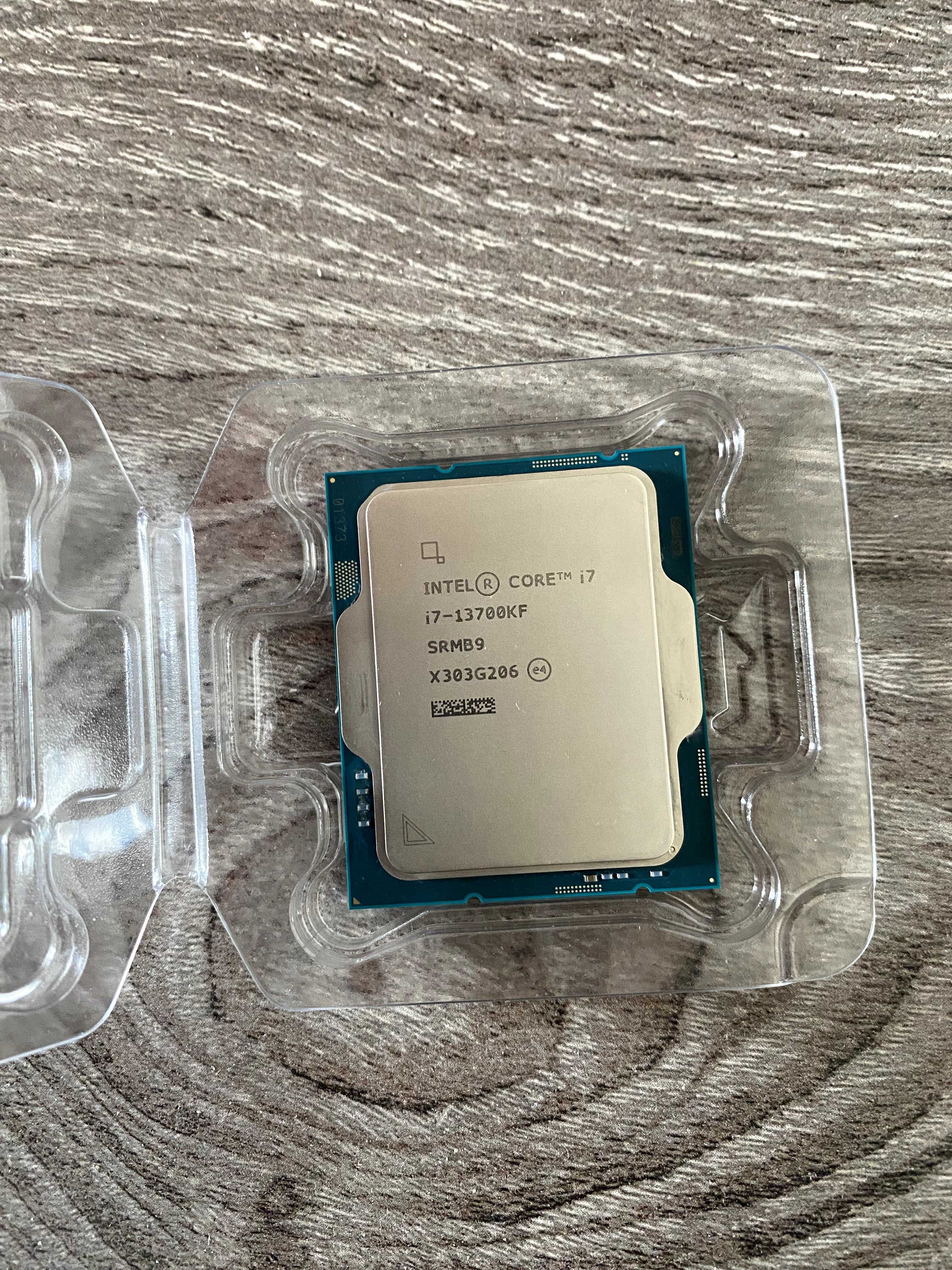 Intel Core i7-13700KF (BX8071513700KF)