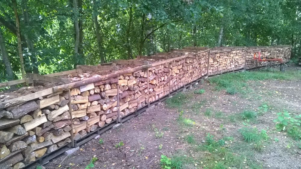 Sprzedam drewno sosnowe sosna