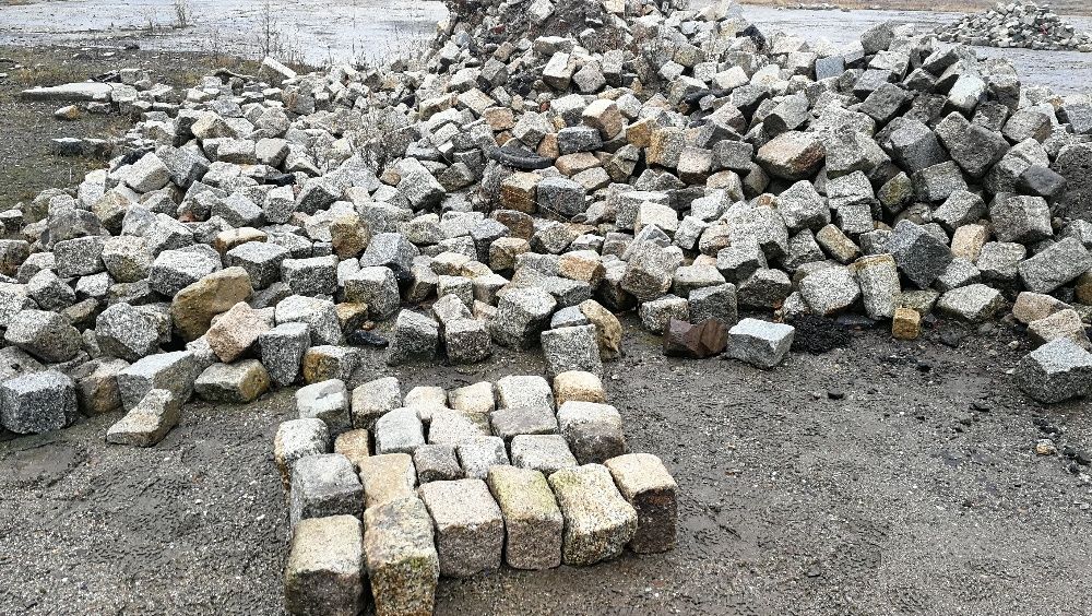 kostka granitowa, rustykalna, stara, ok 18cm/20cm dostępne 4 tyś ton