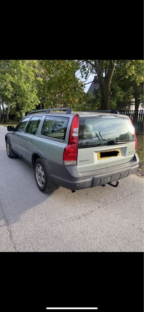 Klapa kompletna volvo xc70  kompletna