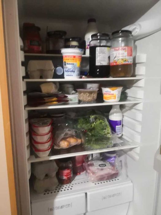 Sprzedam lodówkę Zanussi