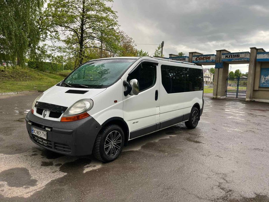 Renault Traffic пасажир